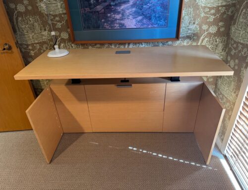 USED – Gunlocke Adjustable height station